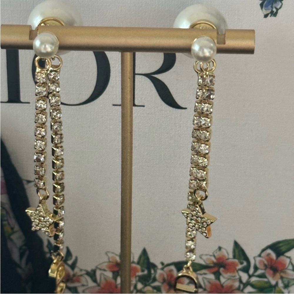 Dior - Picture 4 of 14